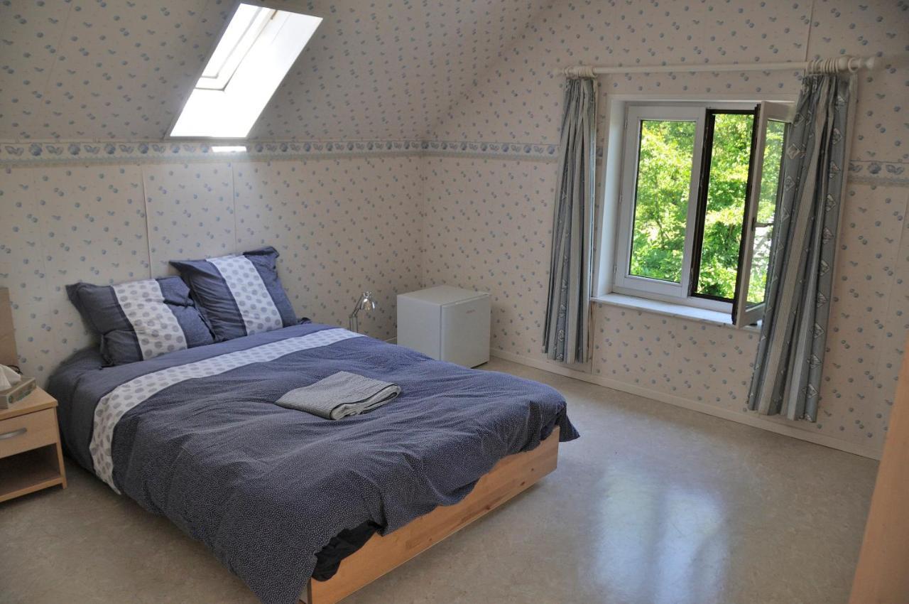 Suite Familiale Avec 2 Chambres Dans Une Villa - Quartier Vert Et Boise - 5 Kms De Namur Luaran gambar